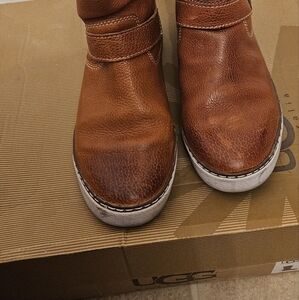 UGG Women's Brown Winter Boots